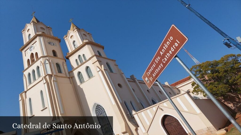 Catedral de Santo Antônio - Lins (São Paulo)