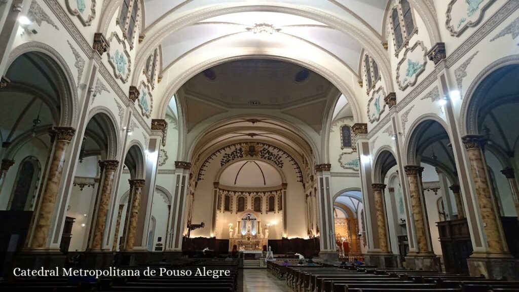 Catedral Metropolitana de Pouso Alegre - Pouso Alegre (Minas Gerais)