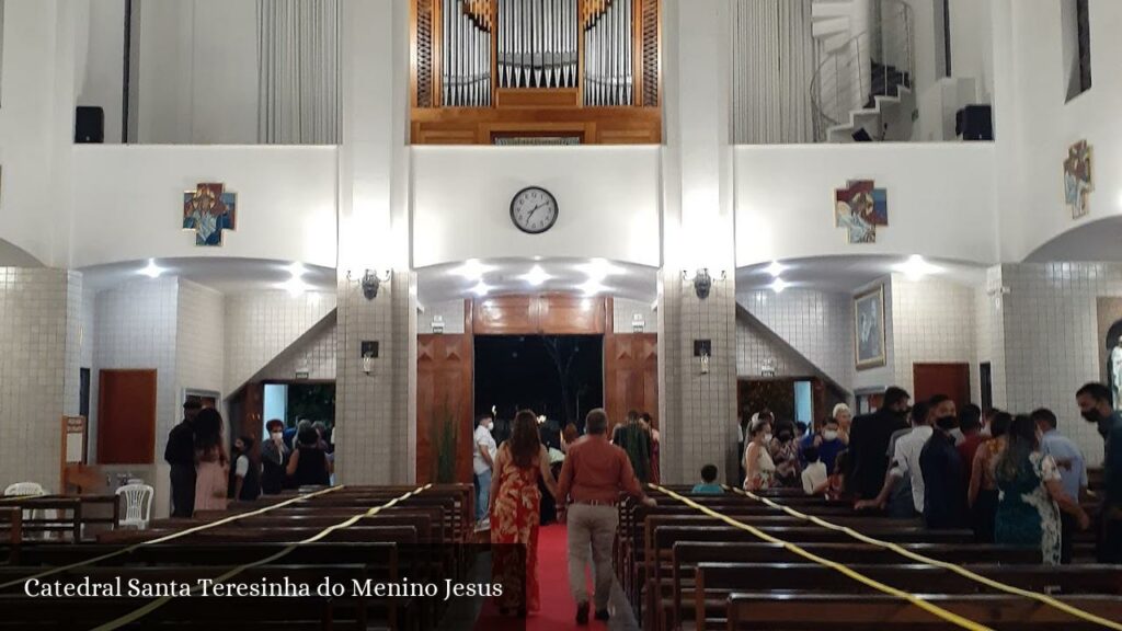 Catedral Santa Teresinha do Menino Jesus - Uberlândia (Minas Gerais)