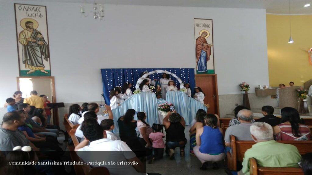 Comunidade Santíssima Trindade - Paróquia São Cristóvão - Betim (Minas Gerais)
