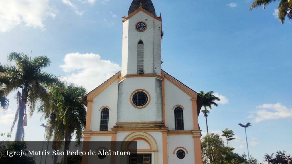 Igreja Matriz São Pedro de Alcântara - Ibiá (Minas Gerais)