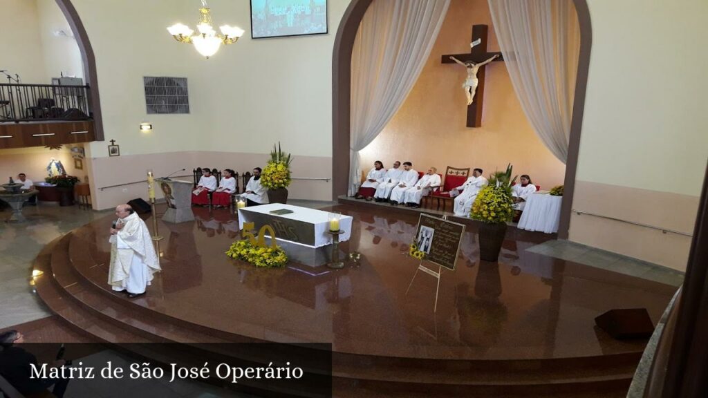 Matriz de São José Operário - Divinópolis (Minas Gerais)